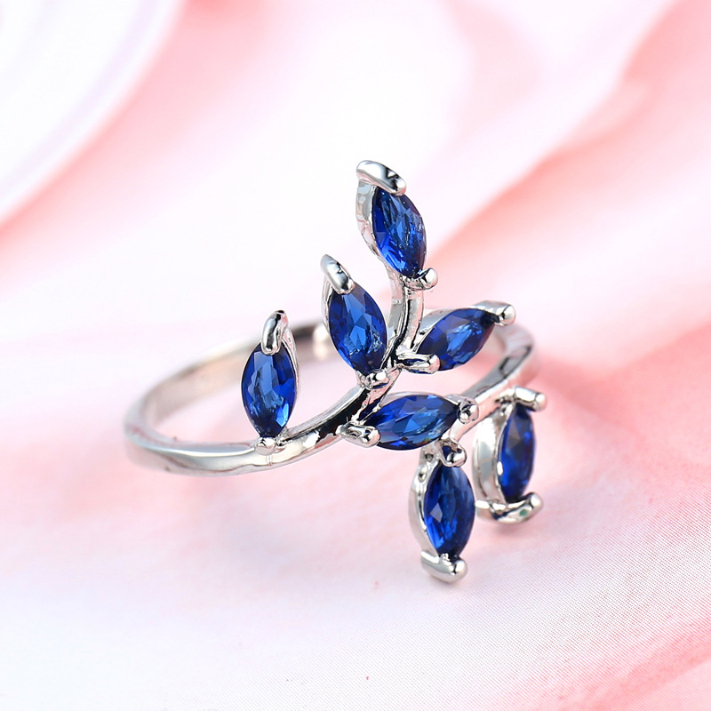 Pretty Blue Leaves Design Ring - Ethnic Fashion Designers ulasan dan harga