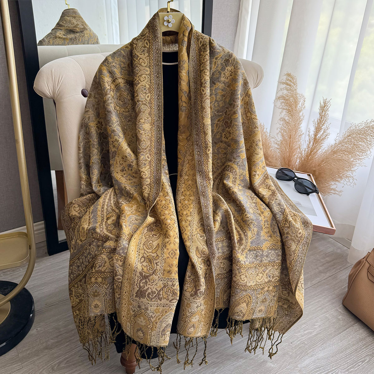 2025 Tassel Blanket Design Eth - Ethnic Fashion Designers ulasan dan harga